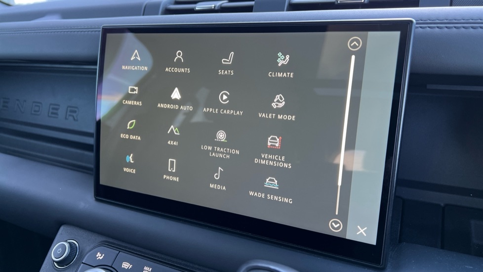 Used Land Rover Defender 2023 for sale - 77057908: Photo 41