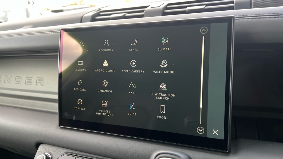 Used Land Rover Defender 2023 for sale - 76575083: Photo 38