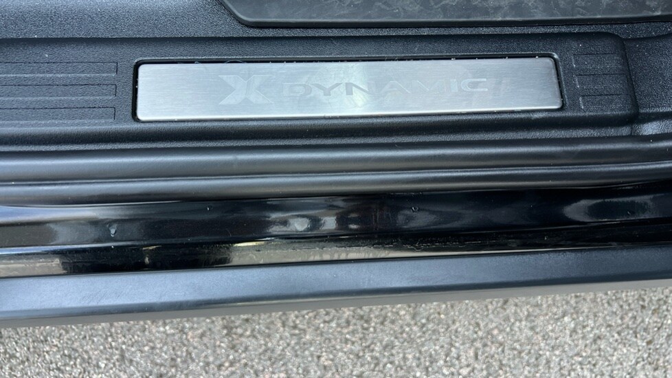 Used Land Rover Defender 2023 for sale - 76869126: Photo 23