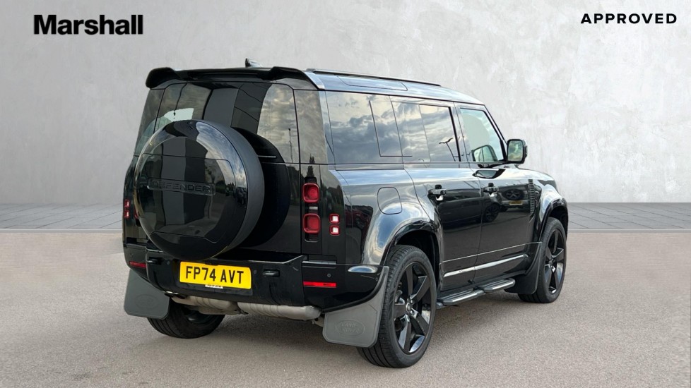 Used Land Rover Defender 2024 for sale - 76871543: Photo 25
