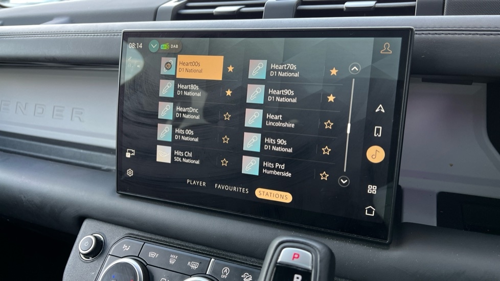 Used Land Rover Defender 2024 for sale - 76871543: Photo 40