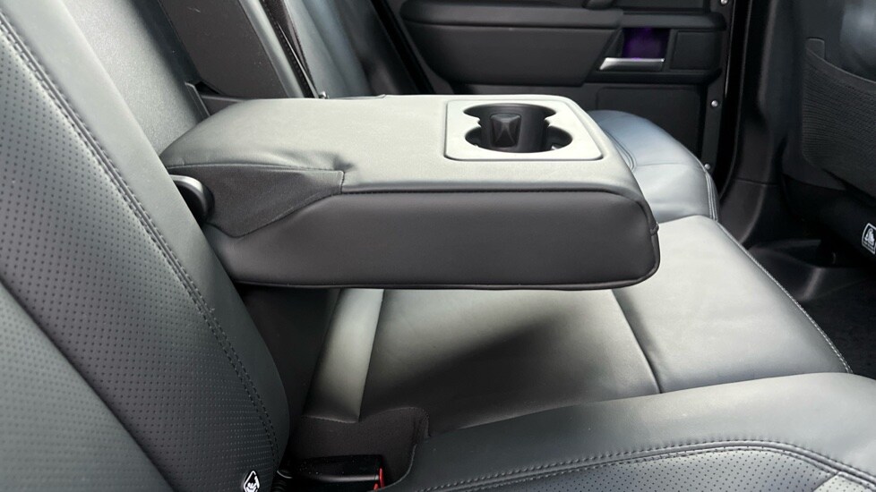 Used Land Rover Defender 2024 for sale - 76871543: Photo 46