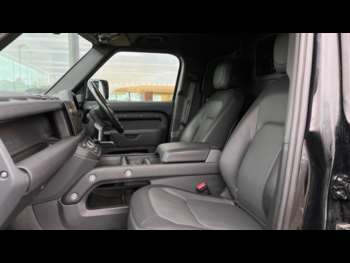 Used Land Rover Defender 2023 for sale - 74997383: Photo