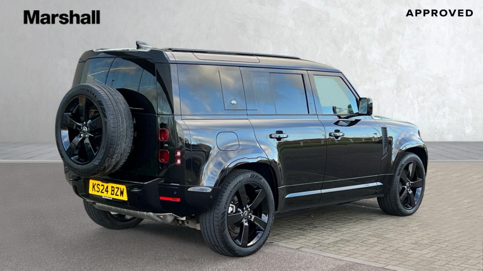 Used Land Rover Defender 2024 for sale - 76937533: Photo 25