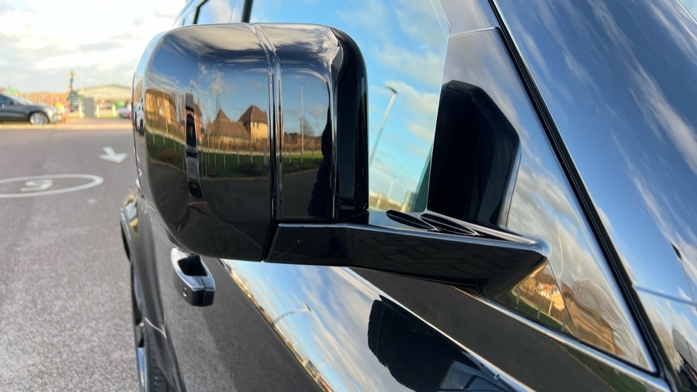 Used Land Rover Defender 2024 for sale - 76937533: Photo 58