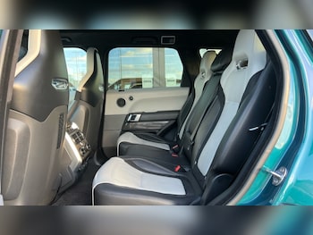 Used Land Rover Range Rover Sport 2018 for sale - 76589887: Photo