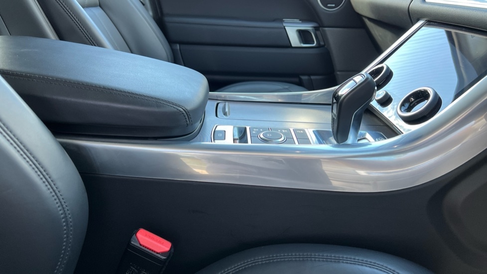 Used Land Rover Range Rover Sport 2021 for sale - 76438059: Photo 21