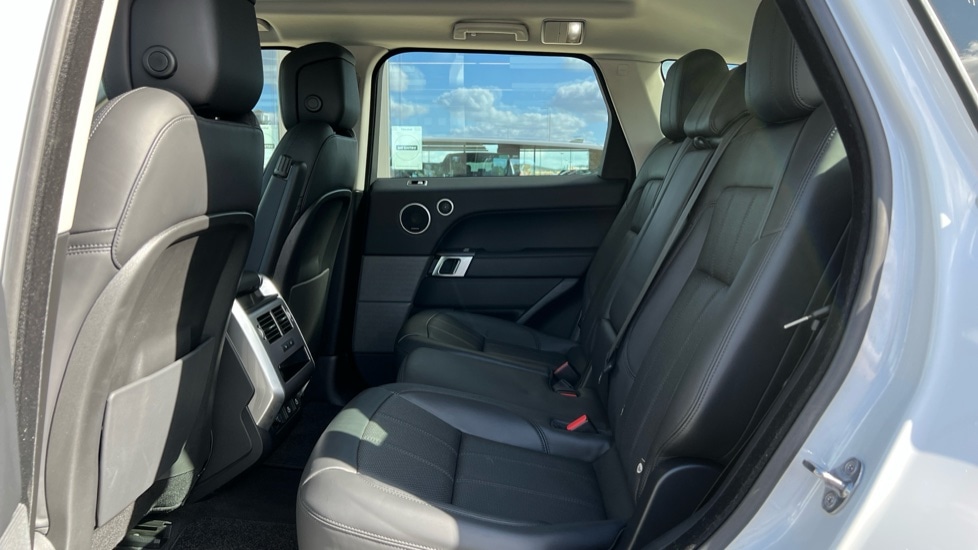 Used Land Rover Range Rover Sport 2021 for sale - 76438059: Photo 4