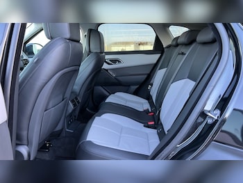 Used Land Rover Range Rover Velar 2024 for sale - 76914961: Photo