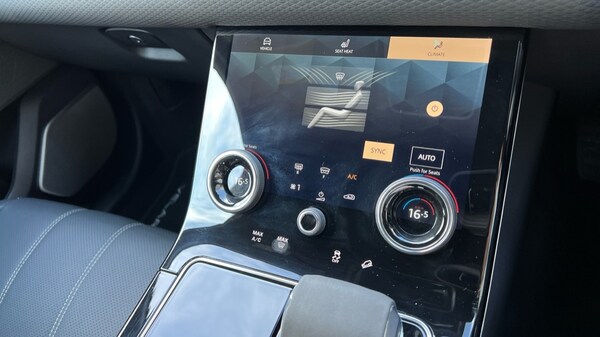 Used Land Rover Range Rover Velar 2021 for sale - 76203689: Photo 45