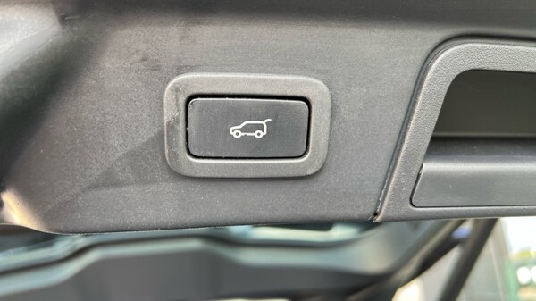 Used Land Rover Range Rover Velar 2021 for sale - 76203689: Photo 56