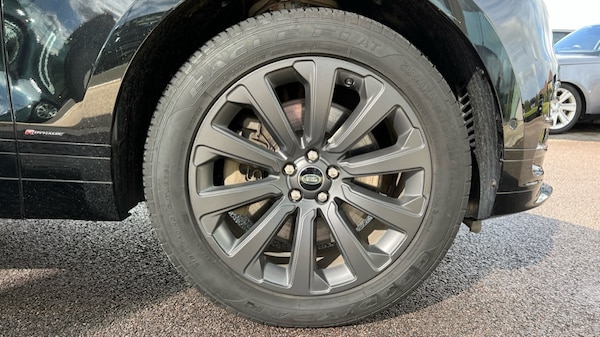 Used Land Rover Range Rover Velar 2021 for sale - 76203689: Photo 8