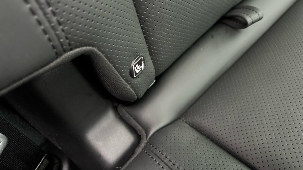 Used Land Rover Defender 2024 for sale - 76901516: Photo 50