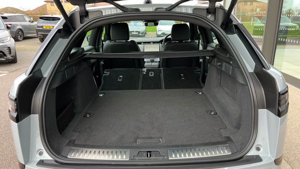 Used Land Rover Range Rover Velar 2025 for sale - 76874084: Photo 10