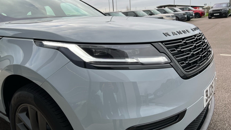 Used Land Rover Range Rover Velar 2025 for sale - 76874084: Photo 17