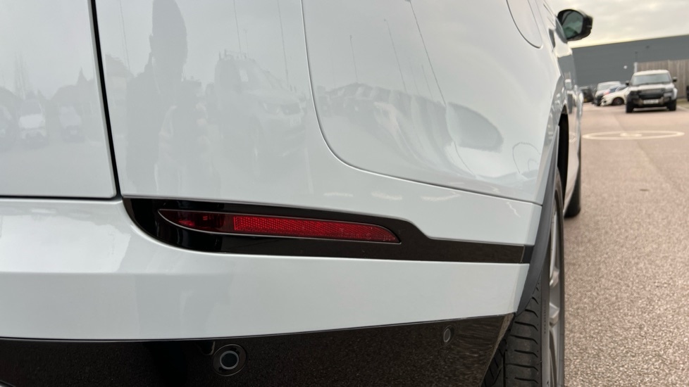 Used Land Rover Range Rover Velar 2025 for sale - 76874084: Photo 24