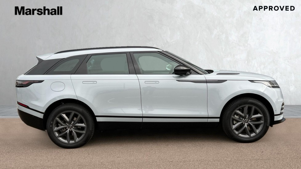 Used Land Rover Range Rover Velar 2025 for sale - 76874084: Photo 5