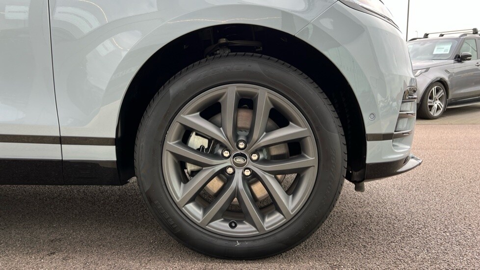 Used Land Rover Range Rover Velar 2025 for sale - 76874084: Photo 8