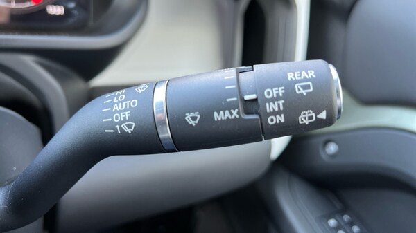Used Land Rover Defender 2025 for sale - 76025349: Photo 38