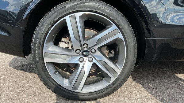 Used Land Rover Discovery 2022 for sale - 76191033: Photo 31