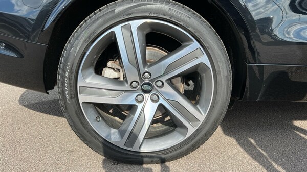 Used Land Rover Discovery 2022 for sale - 76191033: Photo 33