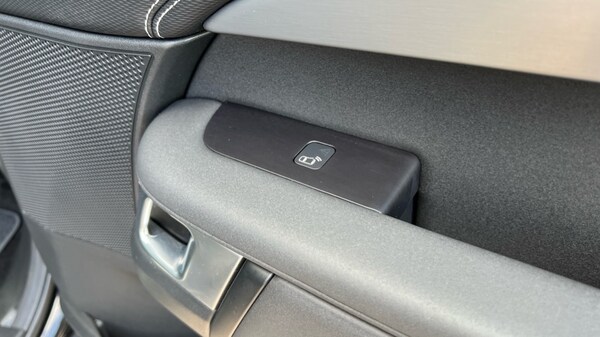Used Land Rover Discovery 2022 for sale - 76191033: Photo 38