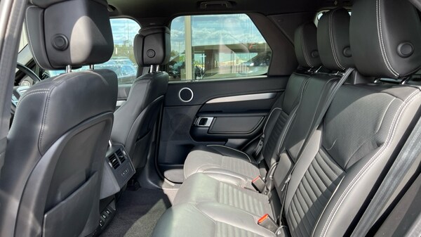 Used Land Rover Discovery 2022 for sale - 76191033: Photo 4