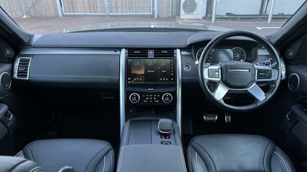 Used Land Rover Discovery 2022 for sale - 76191033: Photo 9