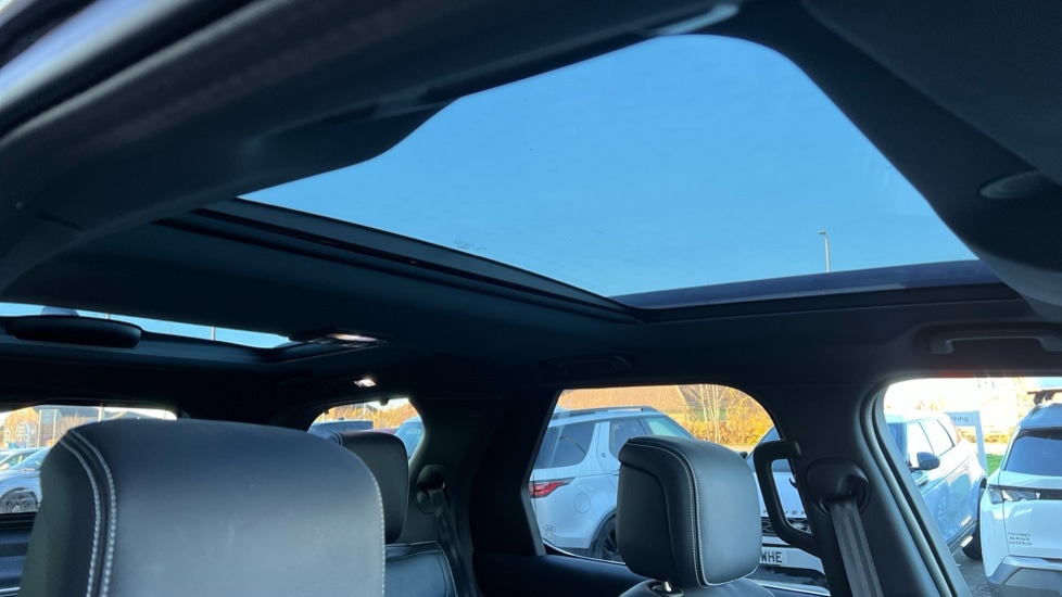 Used Land Rover Discovery 2021 for sale - 76901334: Photo 21