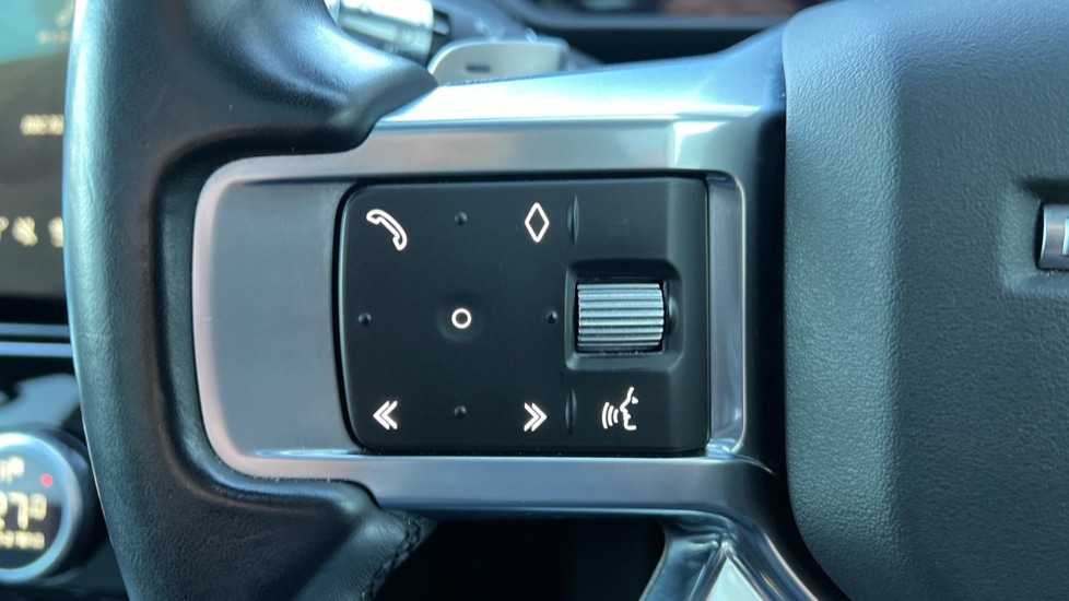 Used Land Rover Discovery 2021 for sale - 76901334: Photo 37