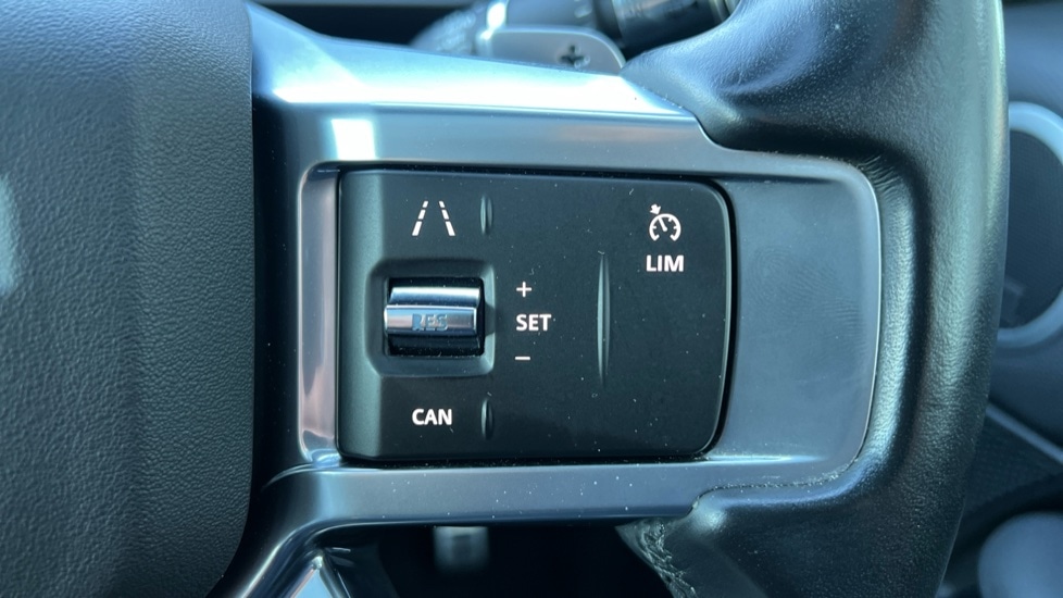 Used Land Rover Discovery 2021 for sale - 76901334: Photo 38