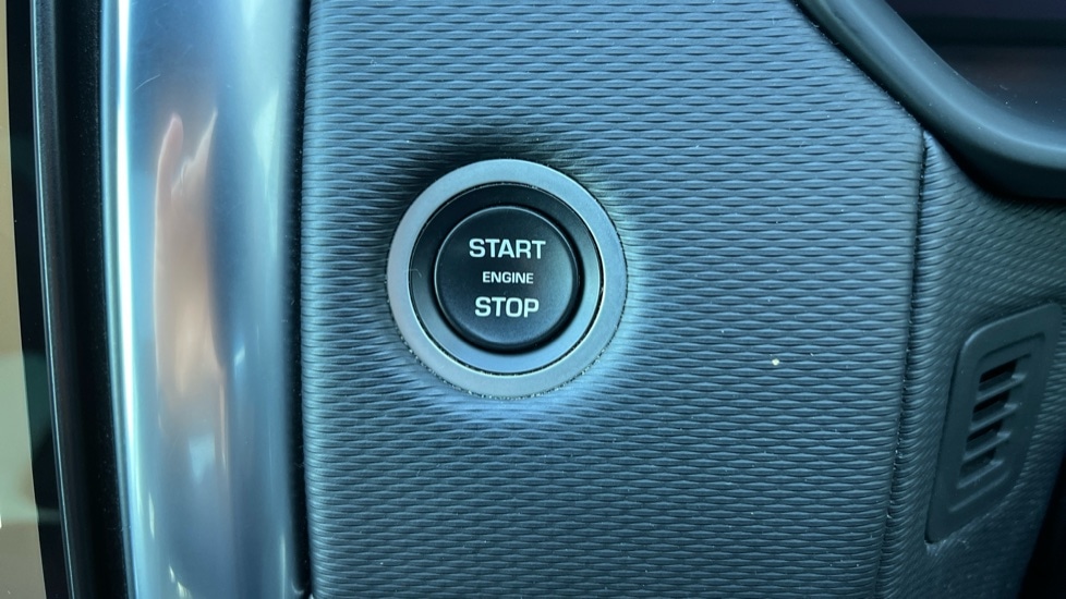 Used Land Rover Discovery 2021 for sale - 76901334: Photo 41