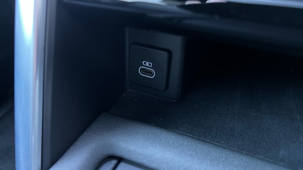 Used Land Rover Discovery 2021 for sale - 76901334: Photo 46