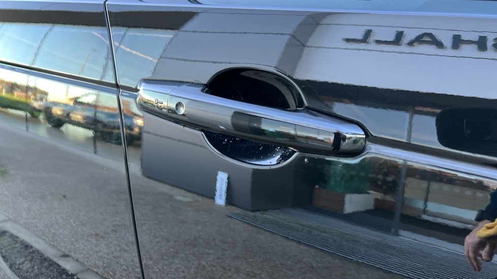 Used Land Rover Discovery 2021 for sale - 76901334: Photo 49