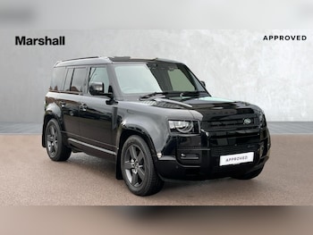 Used Land Rover Defender 2023 for sale - 76999533: Photo