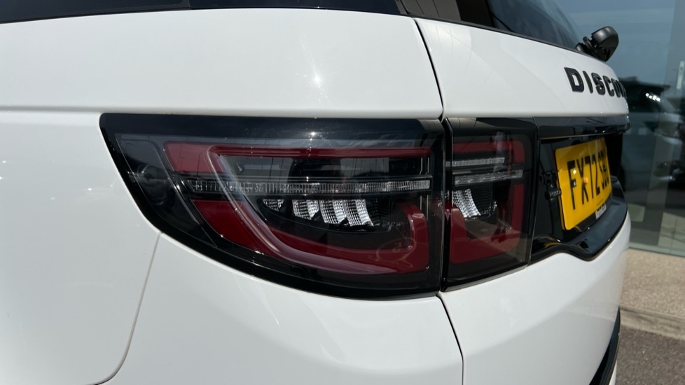 Used Land Rover Discovery Sport 2022 for sale - 76112289: Photo 19