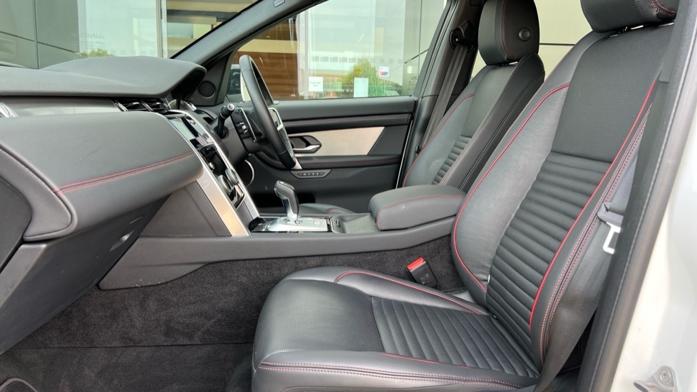 Used Land Rover Discovery Sport 2022 for sale - 76112289: Photo 3