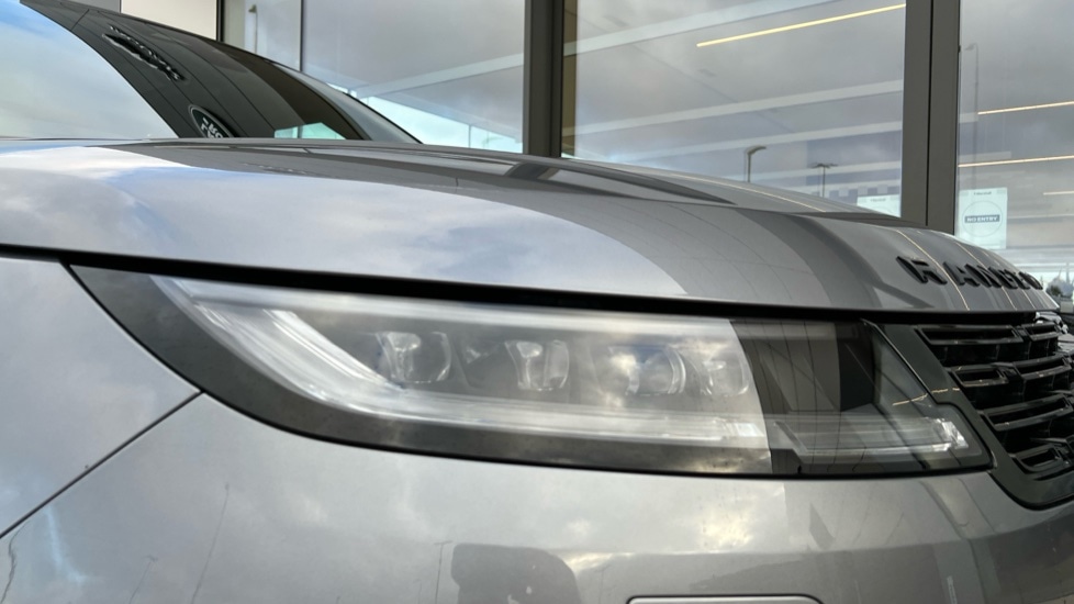 Used Land Rover Range Rover Sport 2023 for sale - 76874911: Photo 17