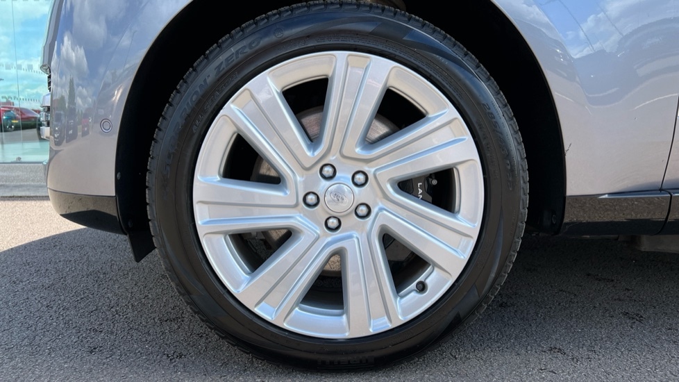 Used Land Rover Range Rover 2022 for sale - 76868491: Photo 32