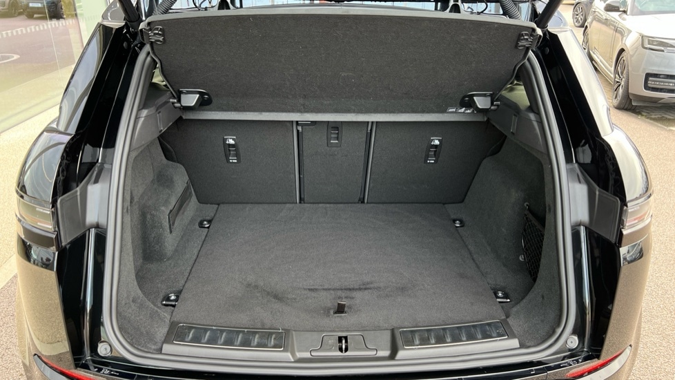 Used Land Rover Range Rover Evoque 2025 for sale - 76873644: Photo 10