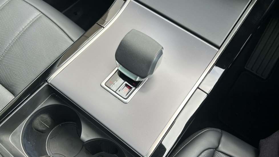 Used Land Rover Range Rover Evoque 2025 for sale - 76873644: Photo 13