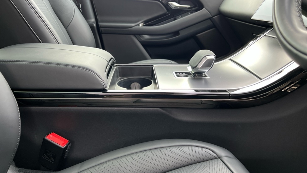 Used Land Rover Range Rover Evoque 2025 for sale - 76873644: Photo 22