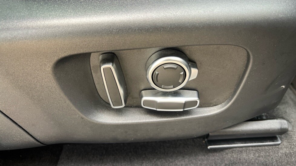 Used Land Rover Range Rover Evoque 2025 for sale - 76873644: Photo 23