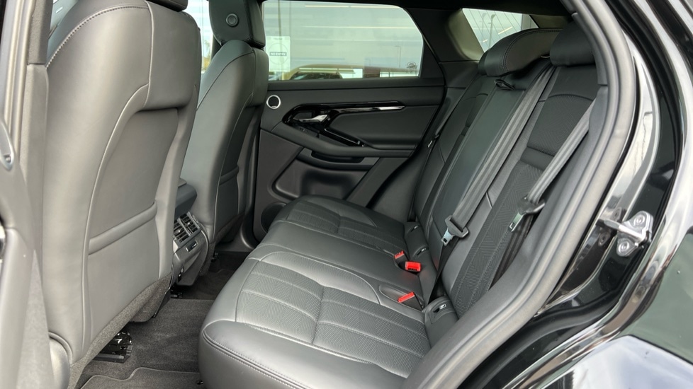 Used Land Rover Range Rover Evoque 2025 for sale - 76873644: Photo 4