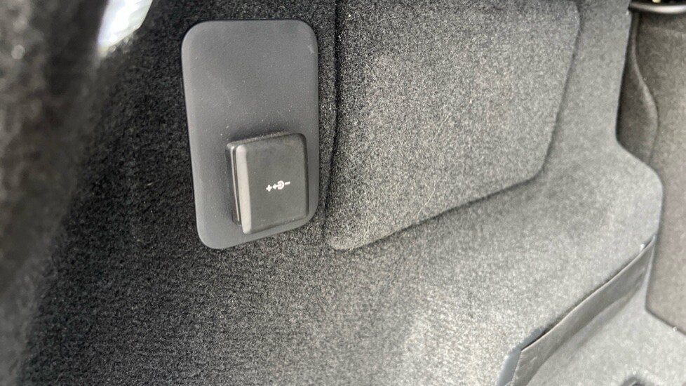 Used Land Rover Range Rover Evoque 2025 for sale - 76873644: Photo 58