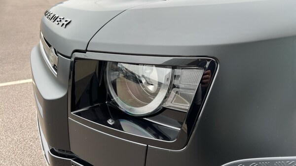 Used Land Rover Defender 2024 for sale - 76302393: Photo 17