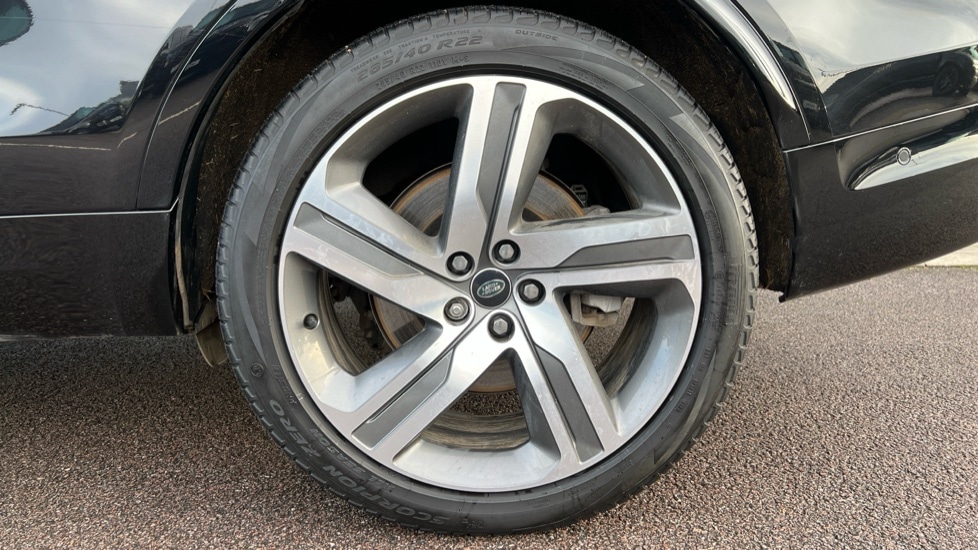 Used Land Rover Discovery 2024 for sale - 76874527: Photo 33