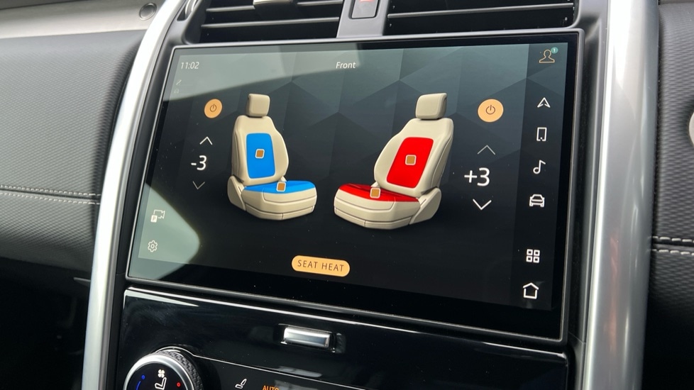 Used Land Rover Discovery 2024 for sale - 76874527: Photo 39