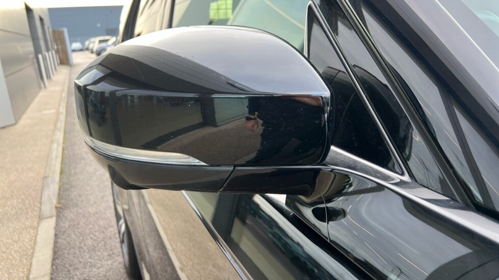 Used Land Rover Discovery 2024 for sale - 76874527: Photo 47