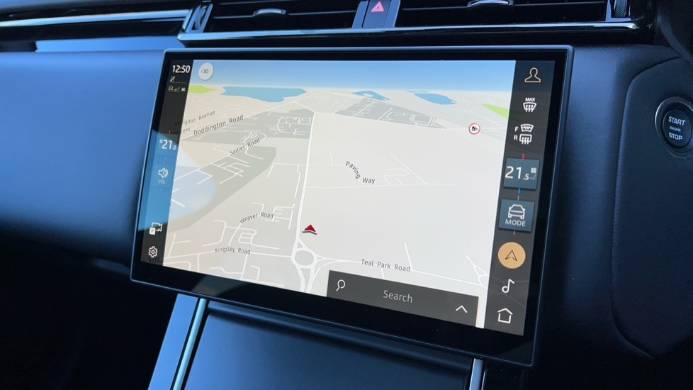 Used Land Rover Range Rover Velar 2025 for sale - 76869801: Photo 11